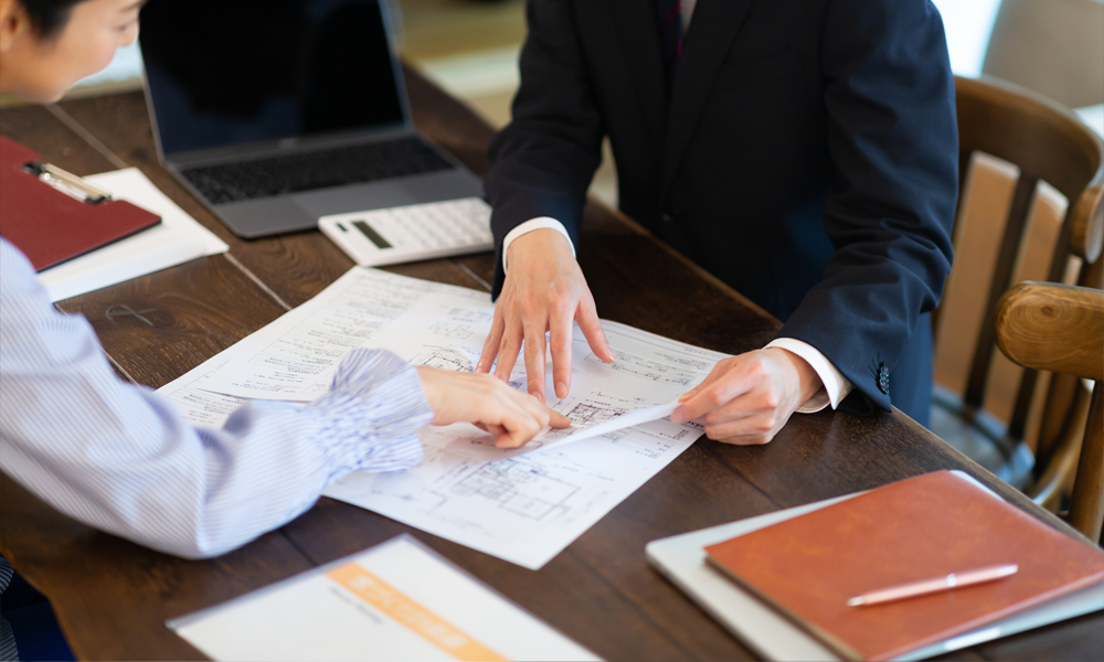 商談をしているイメージ